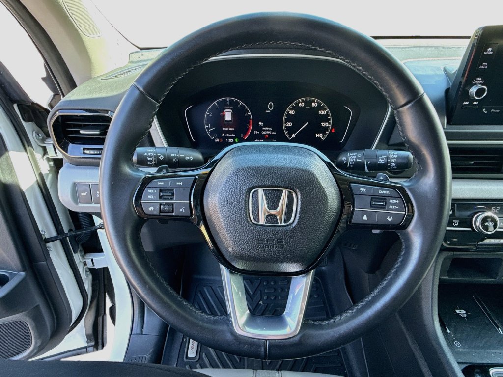 Used 2023 Honda Pilot EX-L image 17