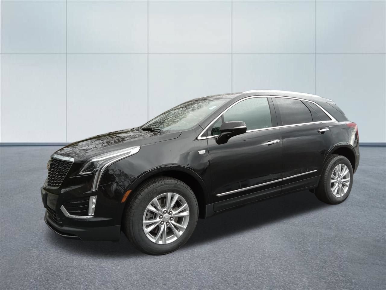 Certified 2023 Cadillac XT5 Luxury AWD/4WD image 1