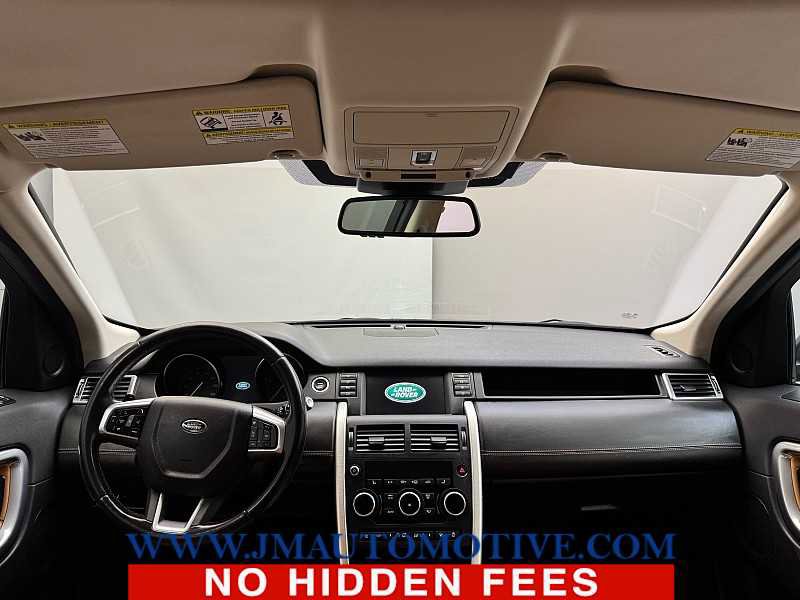 Used 2019 Land Rover Discovery Sport HSE Luxury image 11