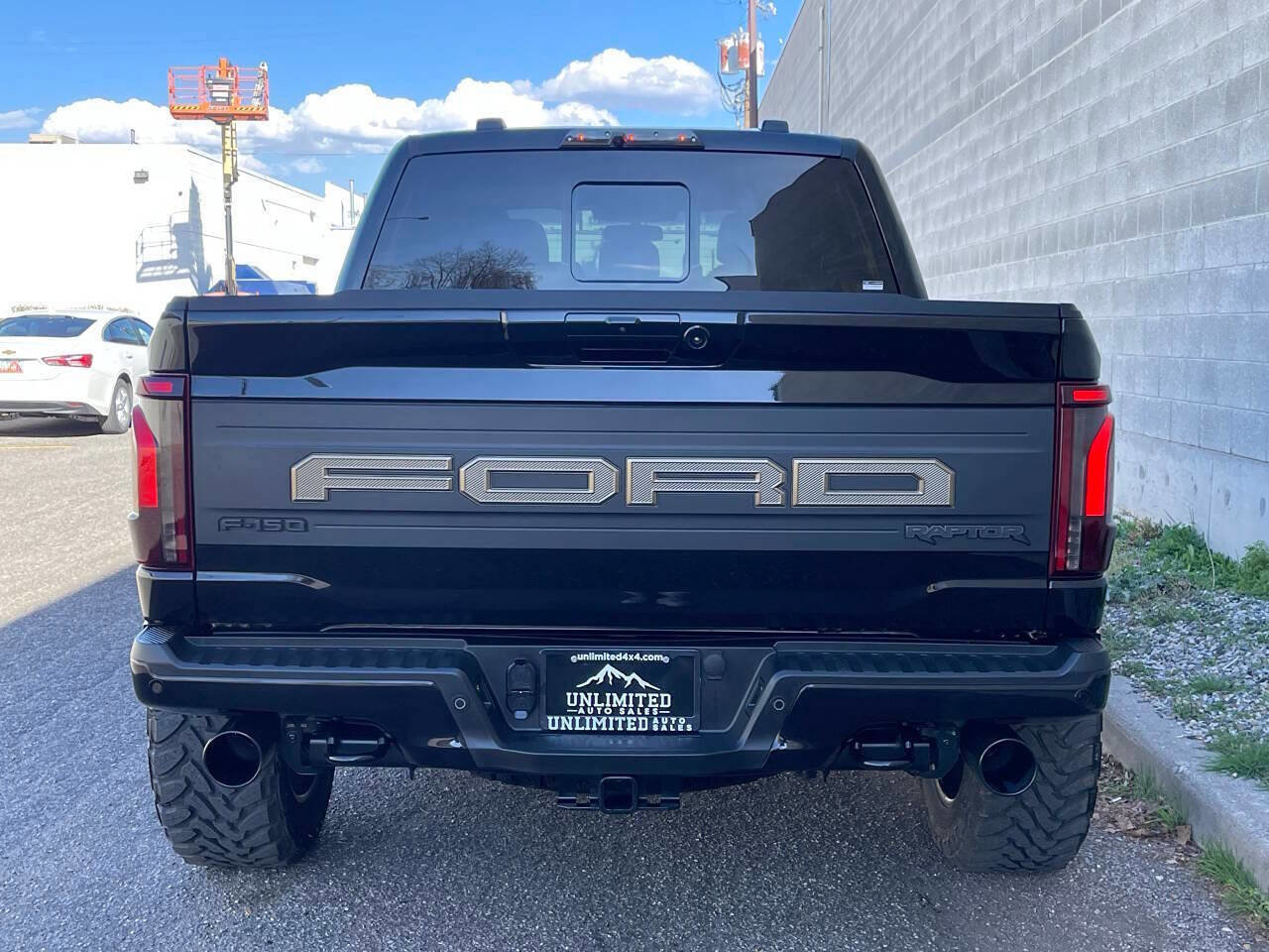Used 2024 Ford F150 Raptor AWD/4WD image 11