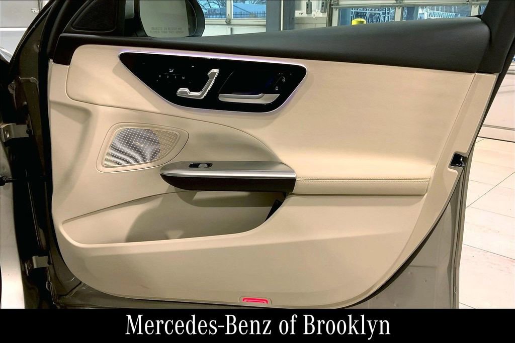 Certified 2023 Mercedes-Benz C 300 4MATIC Sedan image 24