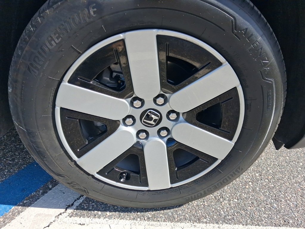 Used 2024 Honda Prologue EX image 13