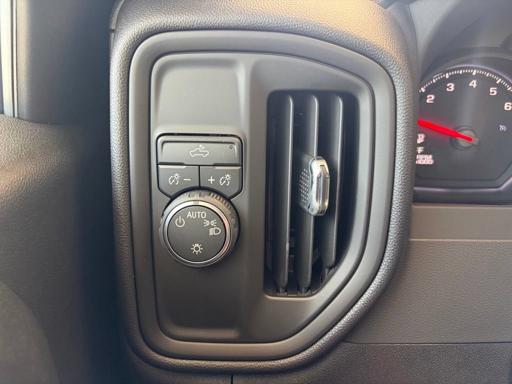 New 2026 Chevrolet Silverado 1500 Custom RWD image 22