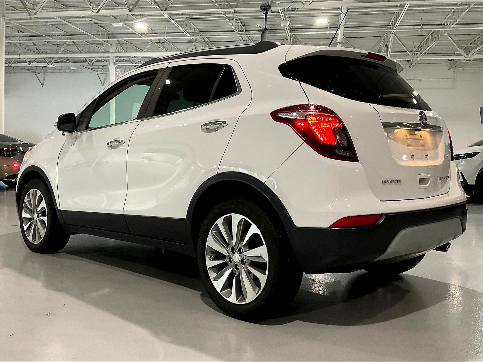 Used 2018 Buick Encore Preferred FWD image 3