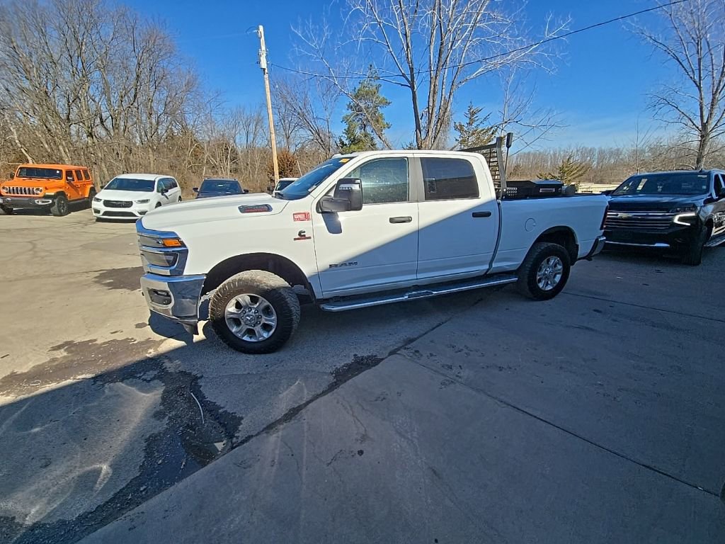 Used 2025 RAM 2500 Lone Star image 3