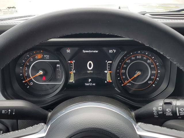 Certified 2026 Jeep Wrangler Unlimited Sahara w/ Safety Group AWD/4WD image 26