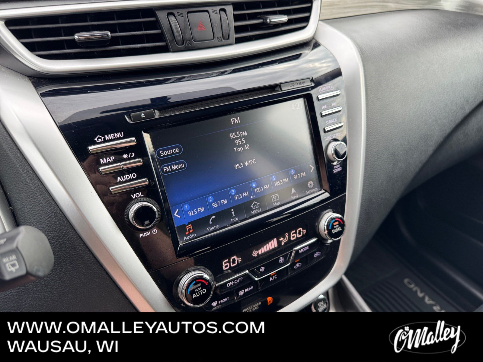Used 2016 Nissan Murano SV AWD/4WD image 21
