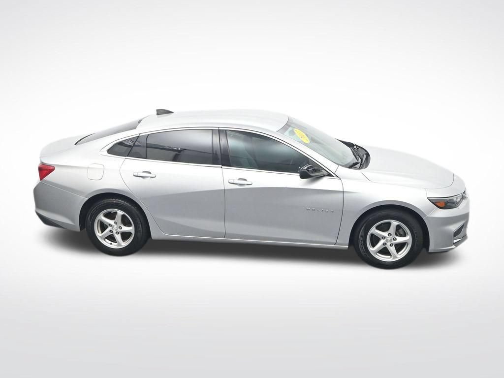 Used 2017 Chevrolet Malibu LS w/ LPO, Convenience Package 1 FWD image 30