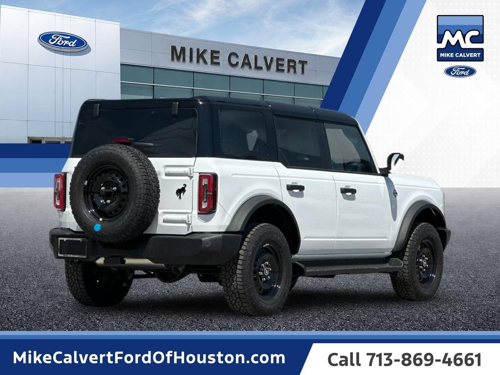 New 2026 Ford Bronco Outer Banks w/ Black Appearance Package AWD/4WD image 5