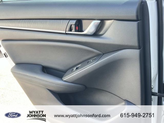 Used 2022 Honda Accord Touring image 17