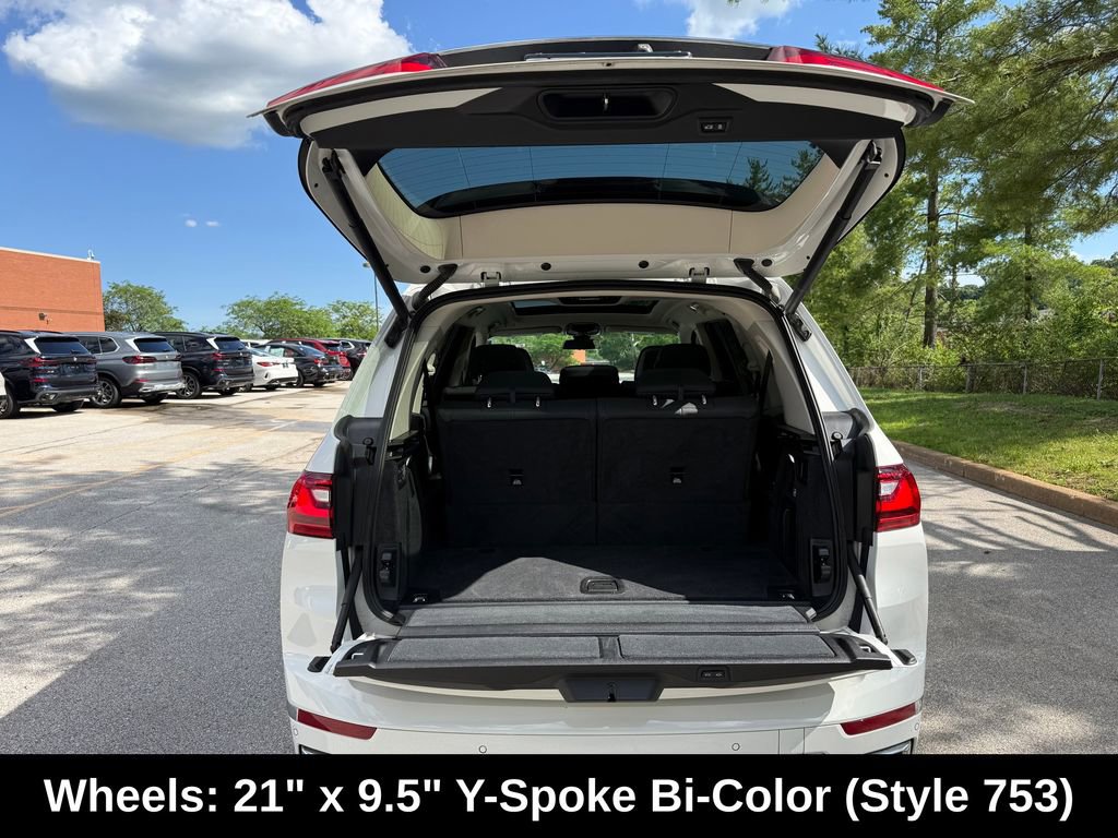 Used 2019 BMW X7 xDrive40i w/ Premium Package AWD/4WD image 30
