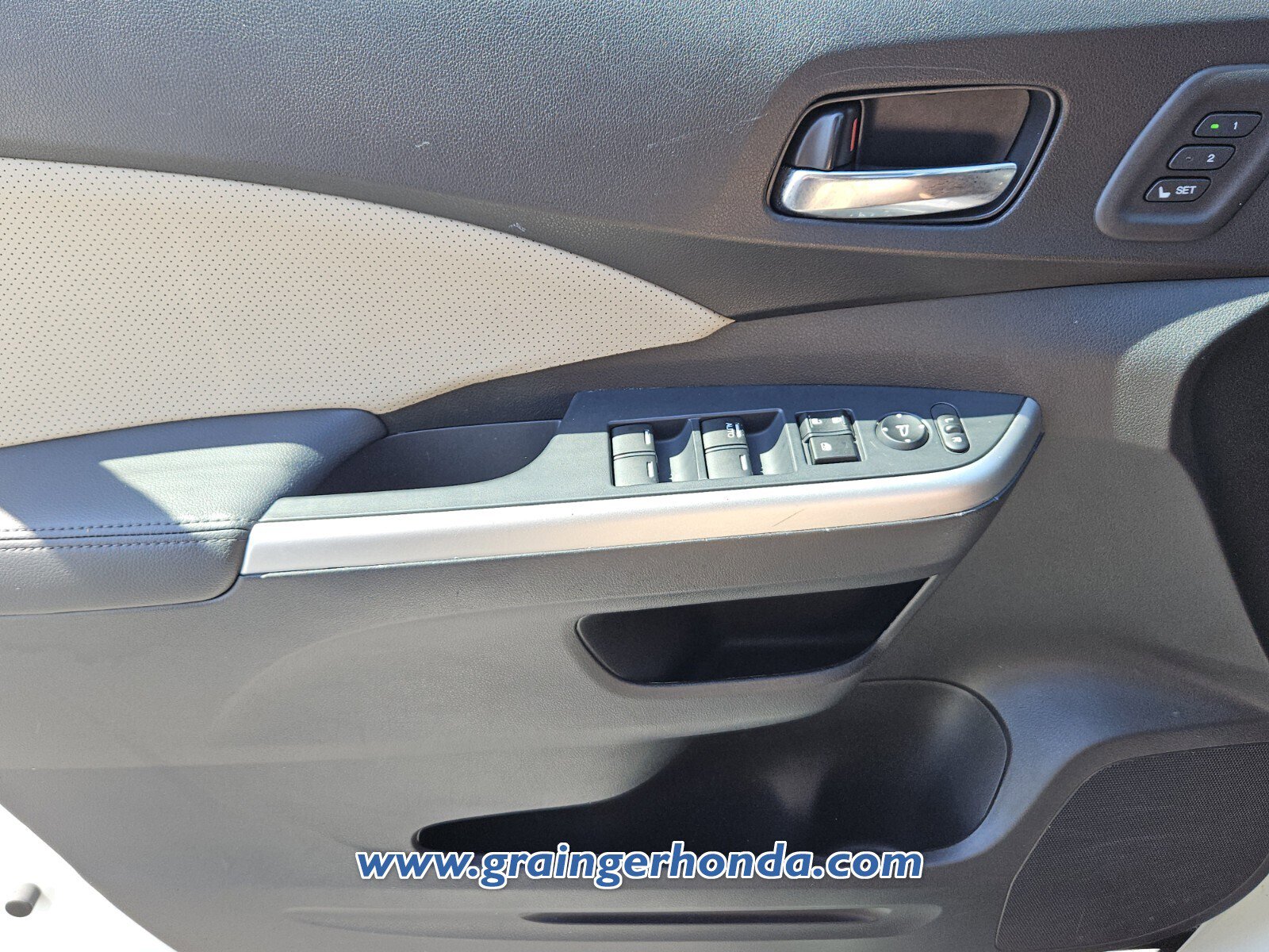 Used 2015 Honda CR-V Touring image 23