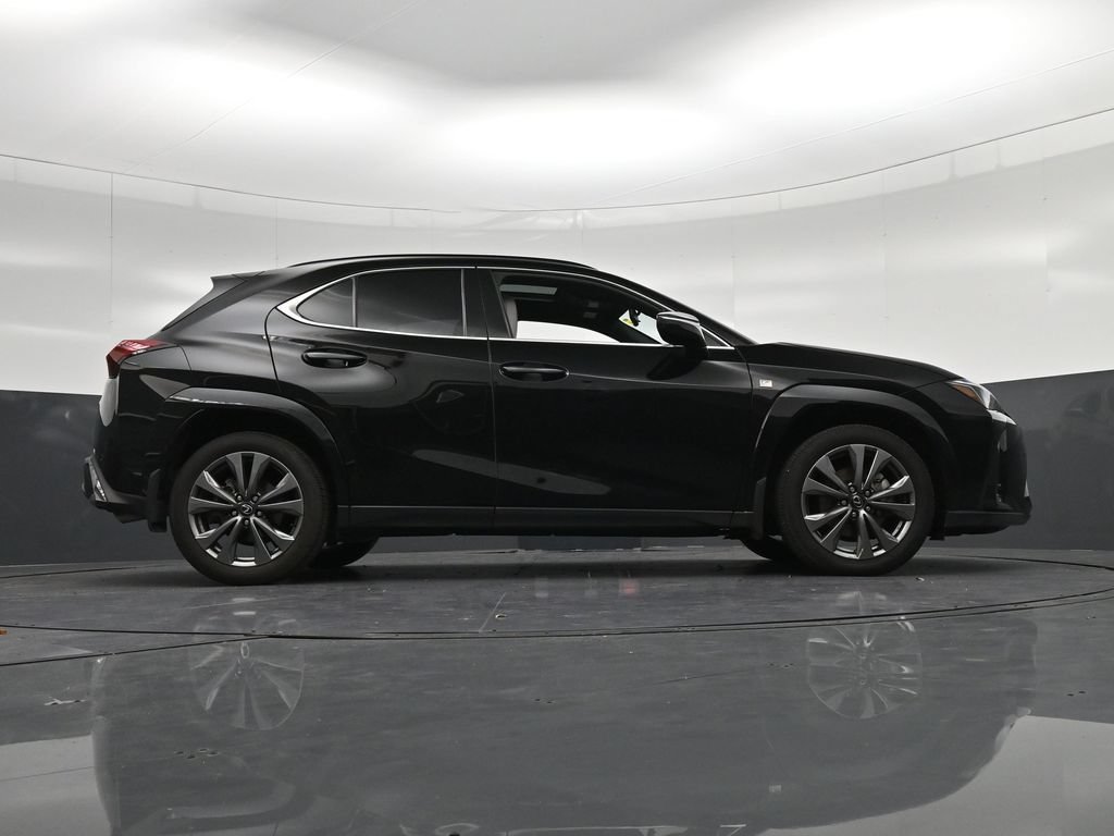Used 2025 Lexus UX 300h FWD image 27