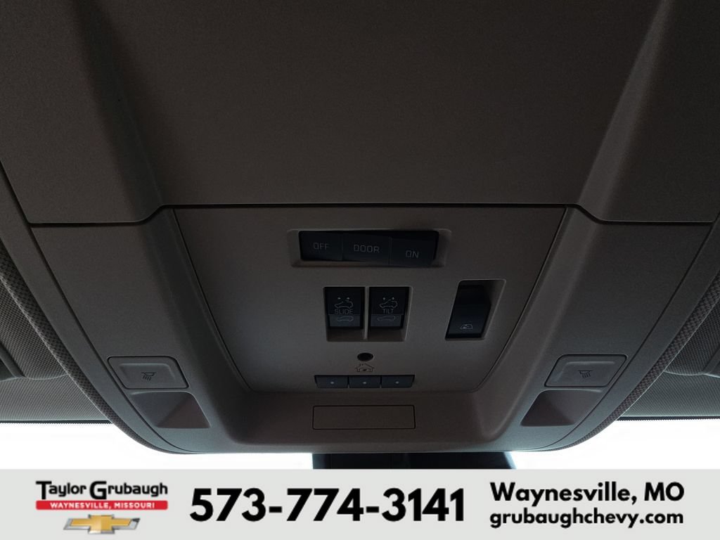 Used 2018 GMC Sierra 2500 Denali w/ Duramax Plus Package AWD/4WD image 26