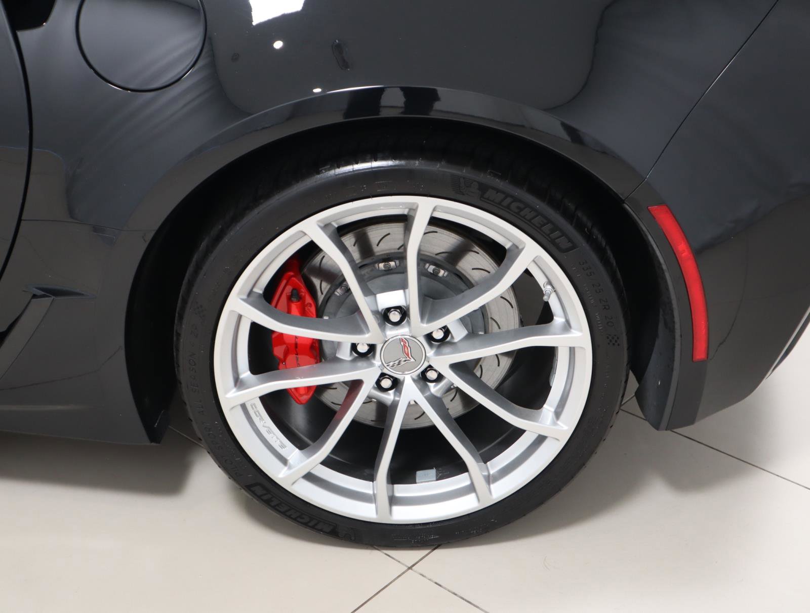Used 2019 Chevrolet Corvette Grand Sport w/ Carbon Flash Badge Package image 9