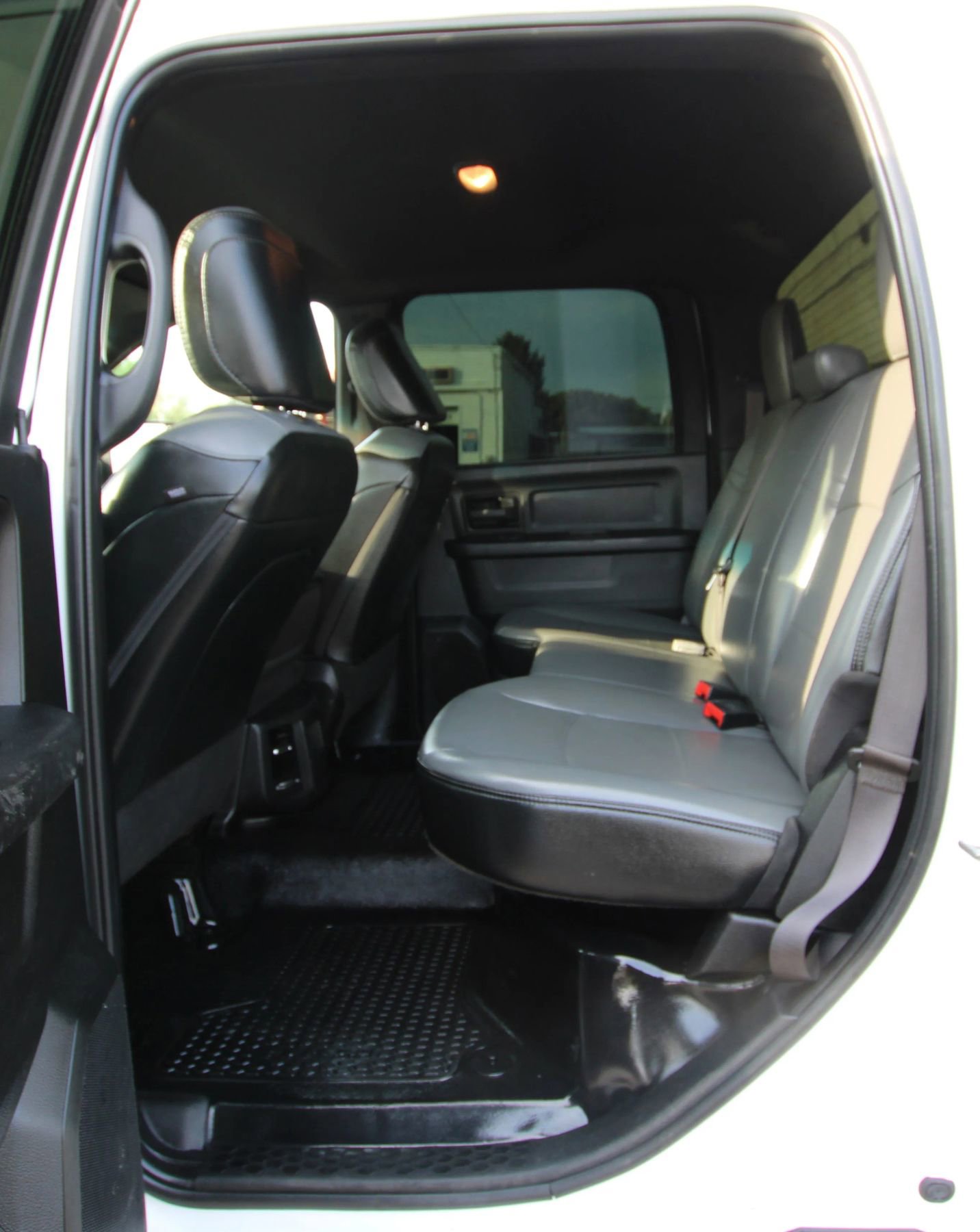 Used 2022 RAM 2500 Tradesman AWD/4WD image 10