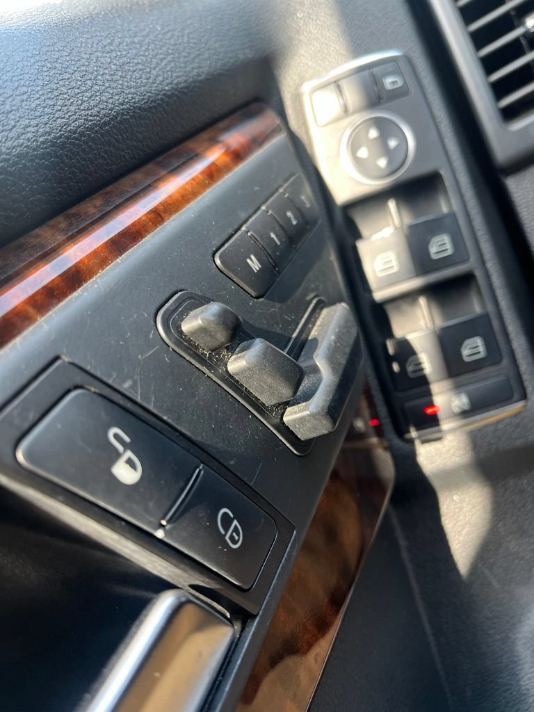 Used 2012 Mercedes-Benz GLK 350 2WD image 25