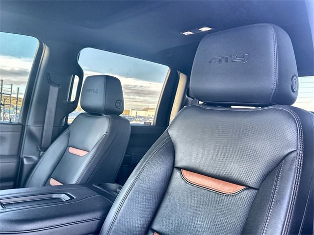 Used 2022 GMC Sierra 2500 AT4 w/ AT4 Premium Plus Package image 11
