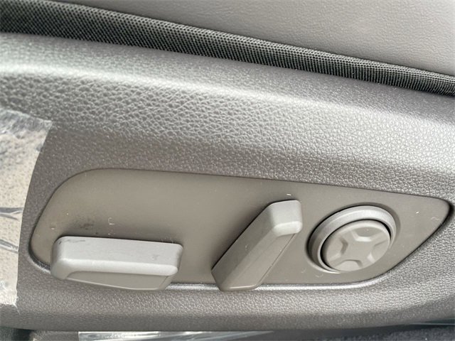 New 2026 Kia Carnival EX image 35