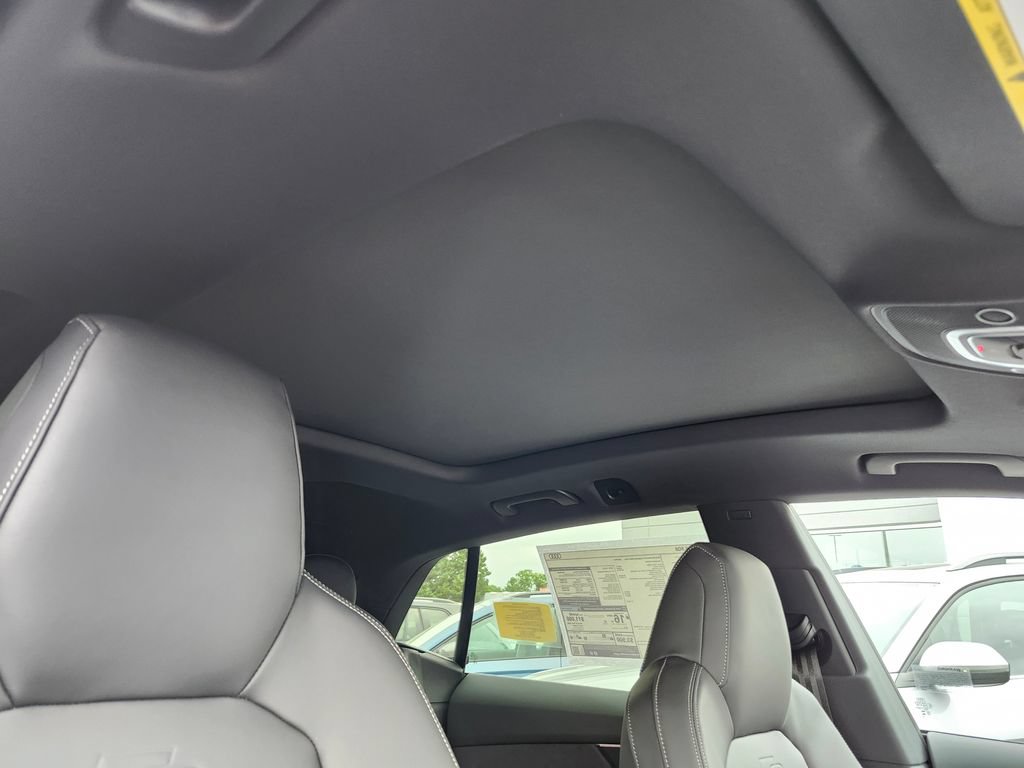 New 2026 Audi SQ8 Premium Plus AWD/4WD image 14
