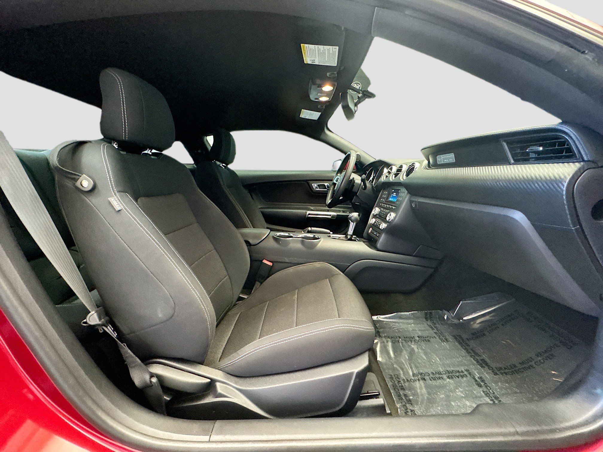 Used 2017 Ford Mustang Coupe image 18