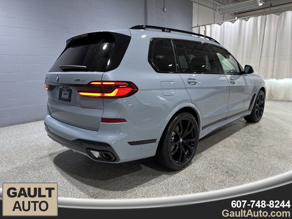 New 2026 BMW X7 xDrive40i w/ Executive Package image 3