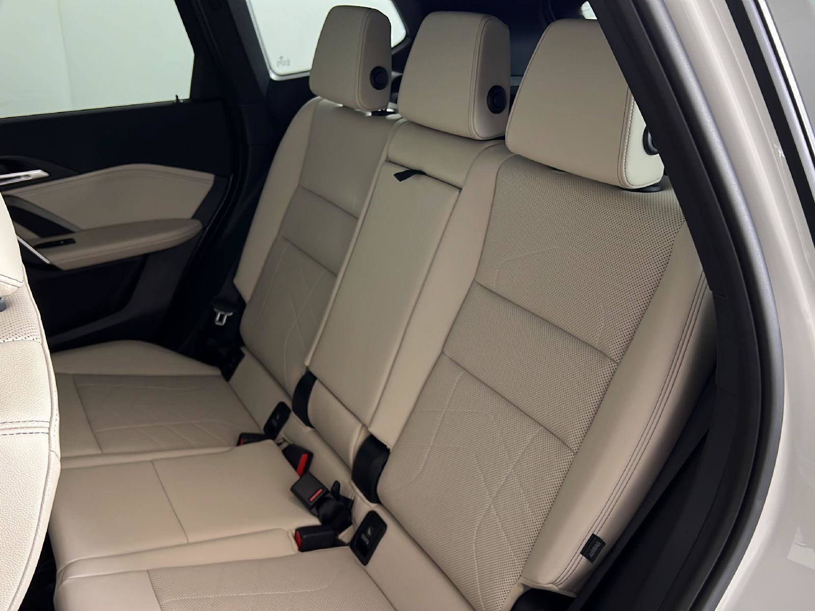 Used 2023 BMW X1 xDrive28i w/ Premium Package AWD/4WD image 49