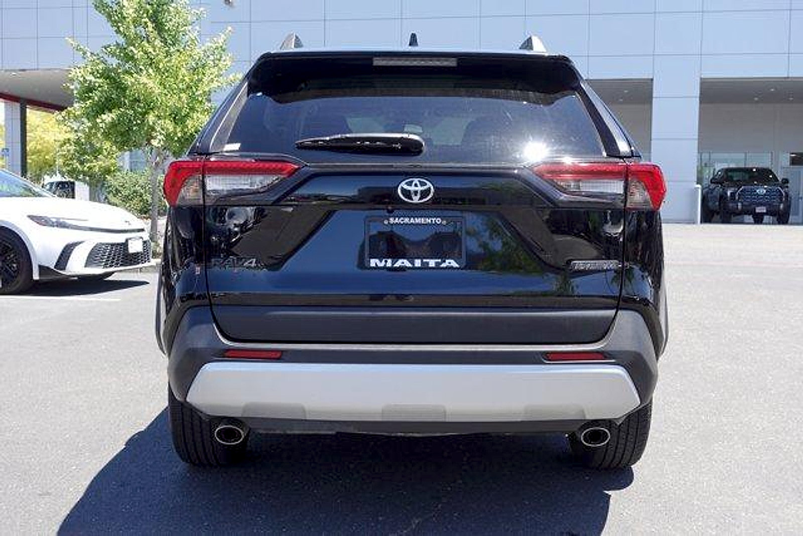Certified 2024 Toyota RAV4 Adventure AWD/4WD image 7