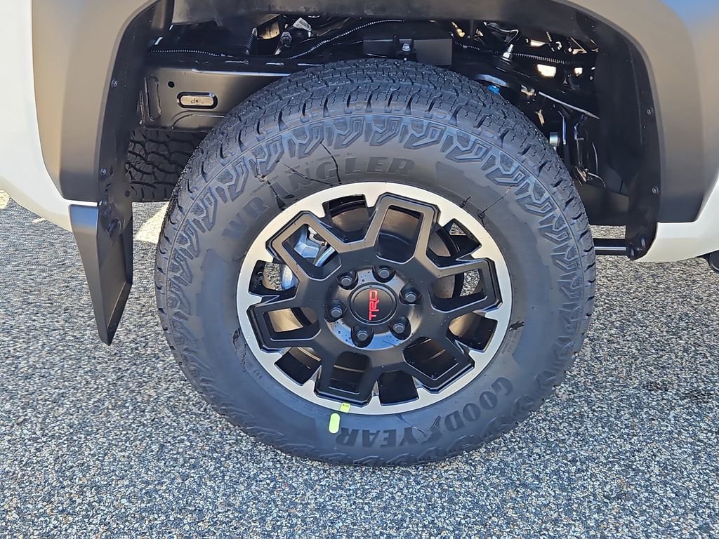 New 2026 Toyota Tacoma 4x4 Double Cab image 5
