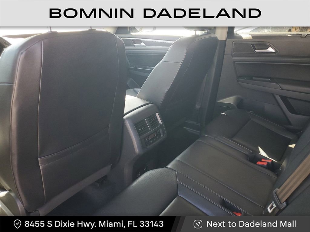 Used 2021 Volkswagen Atlas SE w/ Panoramic Sunroof Package image 12