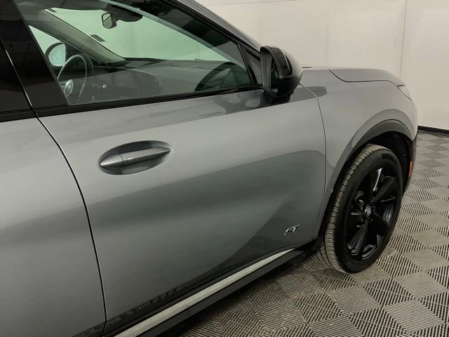 Used 2025 Buick Envision Sport Touring image 9