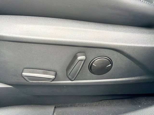 Used 2022 Ford Mustang Mach-E Select AWD/4WD image 23