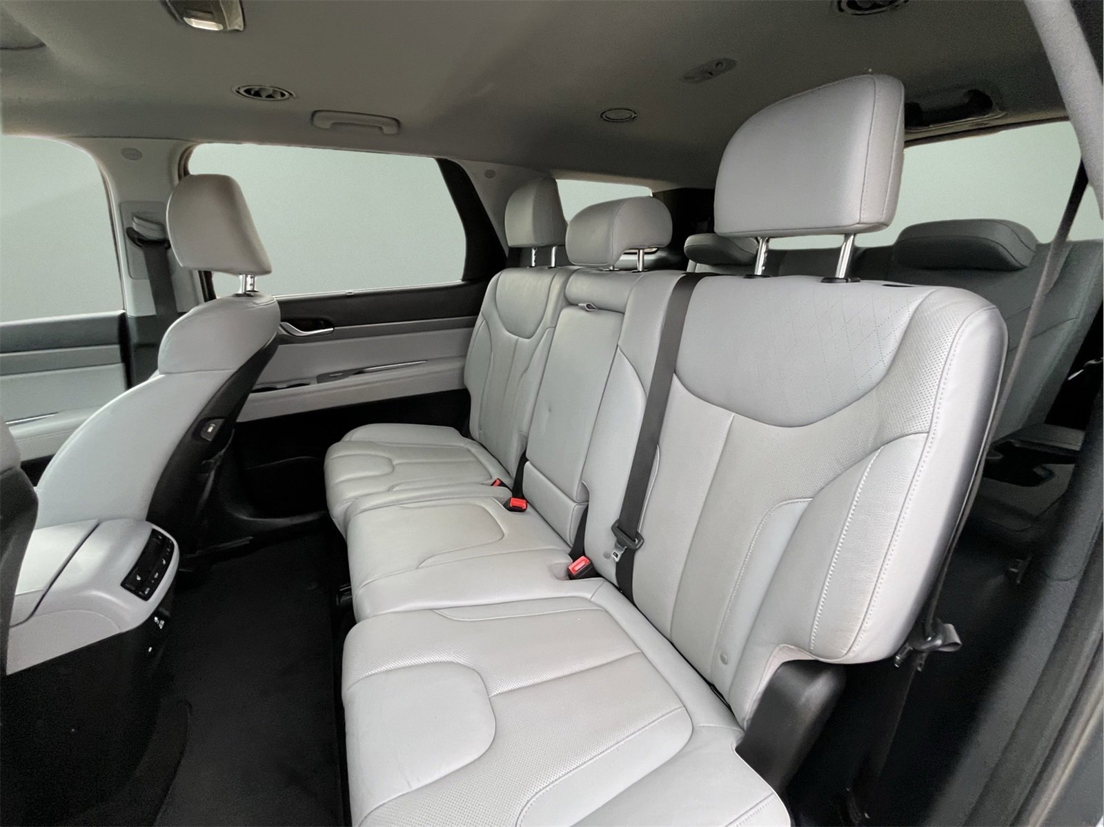 Used 2021 Hyundai Palisade SEL image 32