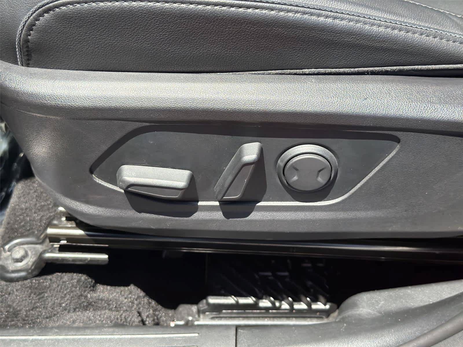 Used 2022 Hyundai Tucson Limited FWD image 24