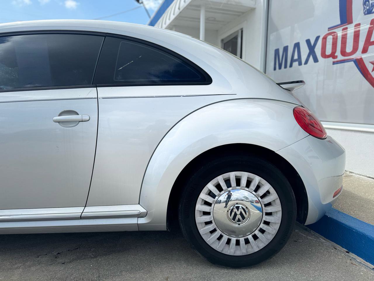Used 2016 Volkswagen Beetle 1.8T SE image 6
