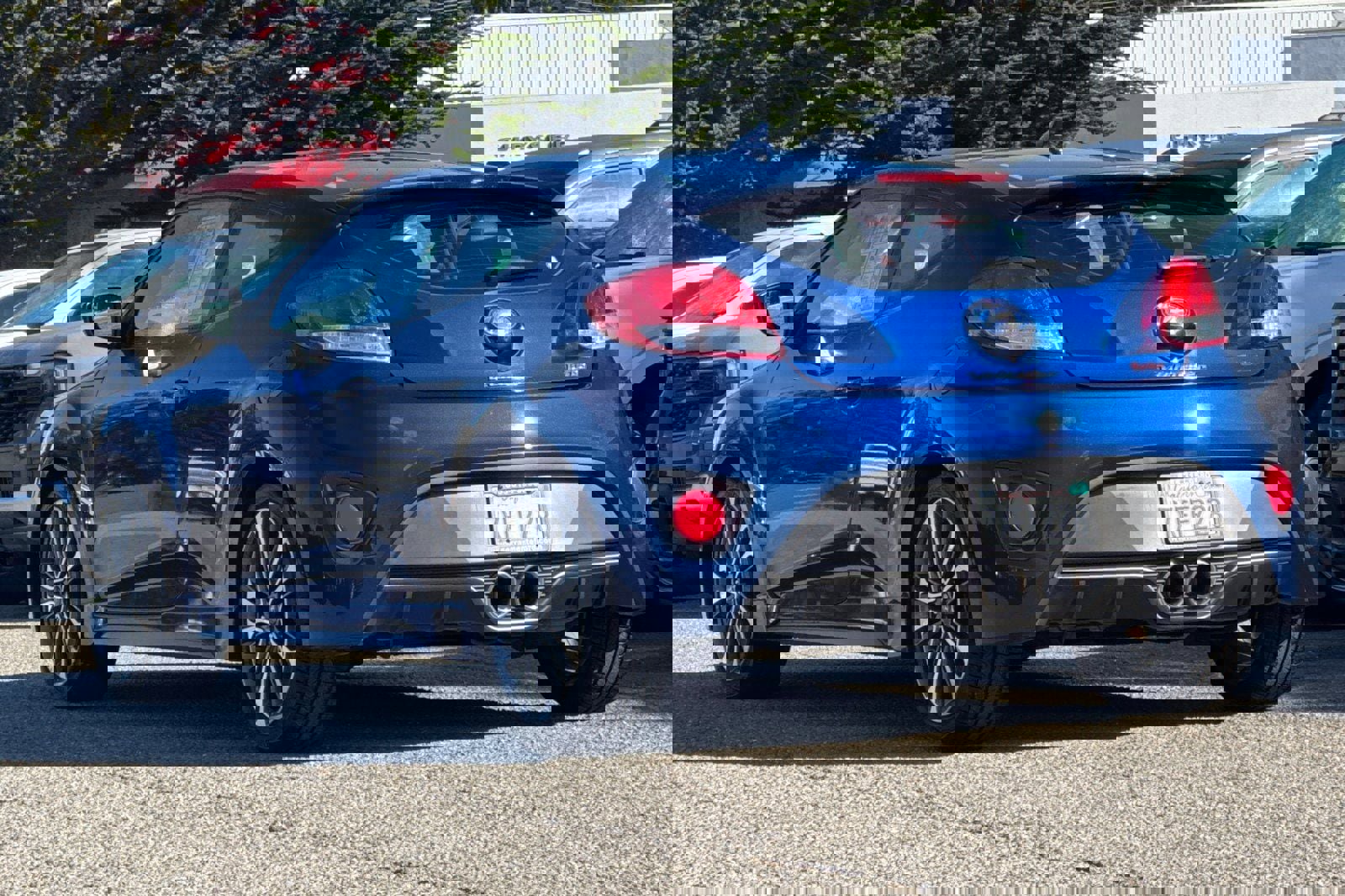 Used 2016 Hyundai Veloster Turbo FWD image 7