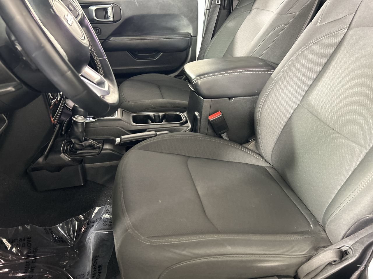 Used 2022 Jeep Gladiator Overland AWD/4WD image 20