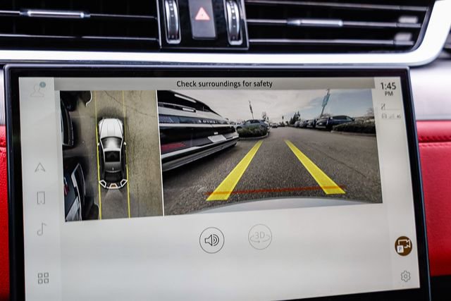 Used 2021 Jaguar XF R-Dynamic SE image 28