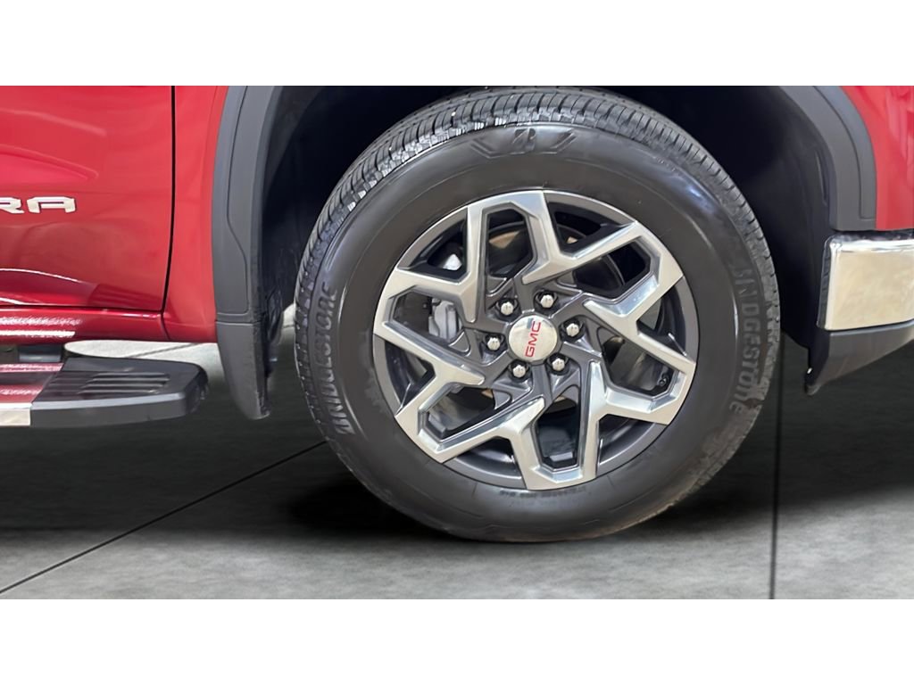Used 2024 GMC Sierra 1500 SLT w/ SLT Premium Plus Package AWD/4WD image 20