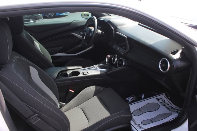Used 2021 Chevrolet Camaro SS RWD image 24