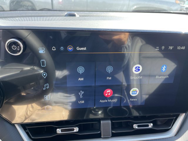 New 2027 Chevrolet Equinox LT w/ Convenience Package II AWD/4WD image 16