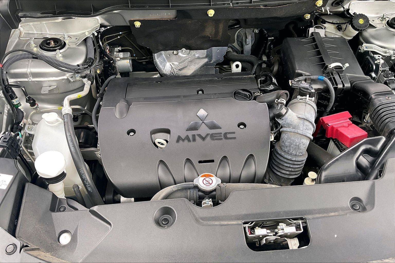 Used 2024 Mitsubishi Outlander Sport ES AWD/4WD image 11