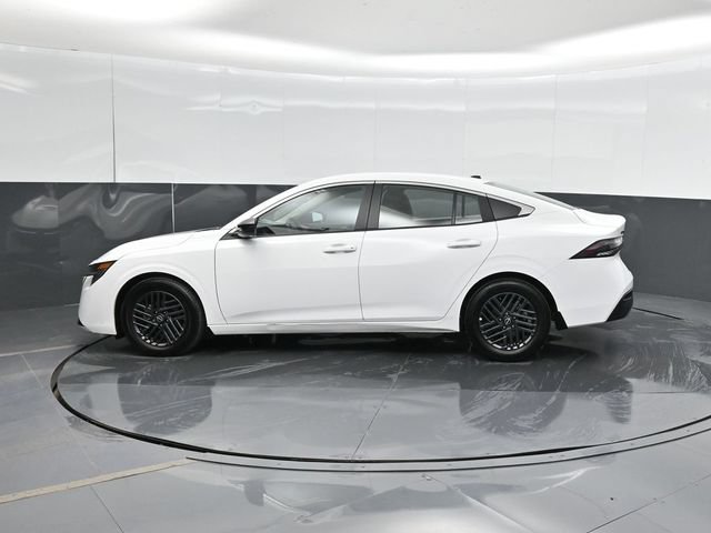 Used 2026 Nissan Sentra SV w/ Floor Mat Package FWD image 10
