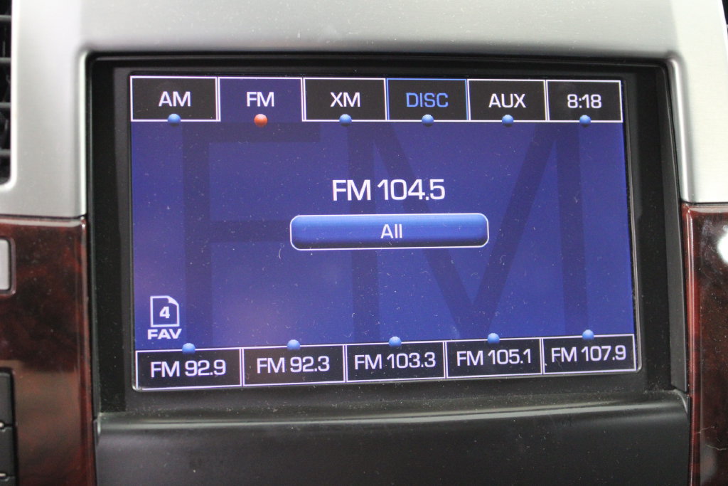 Used 2013 Cadillac Escalade Luxury AWD/4WD image 31