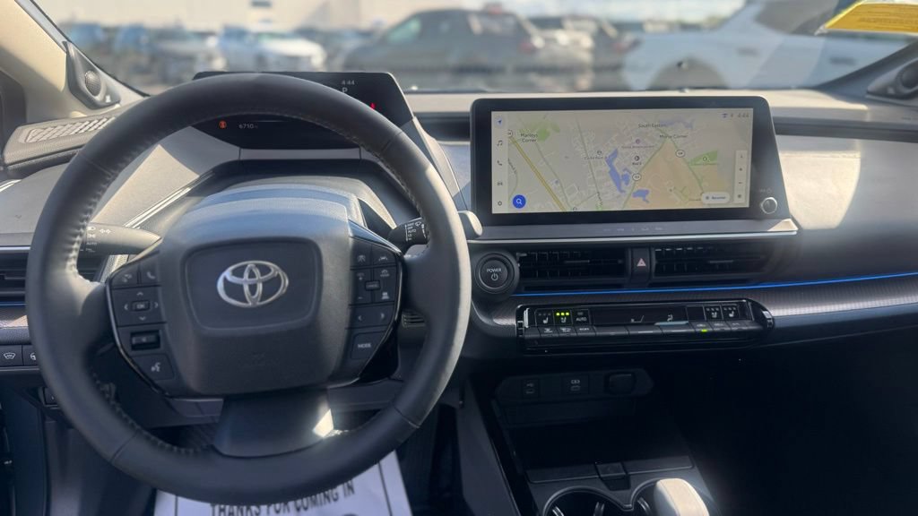 Used 2025 Toyota Prius Limited AWD/4WD image 17