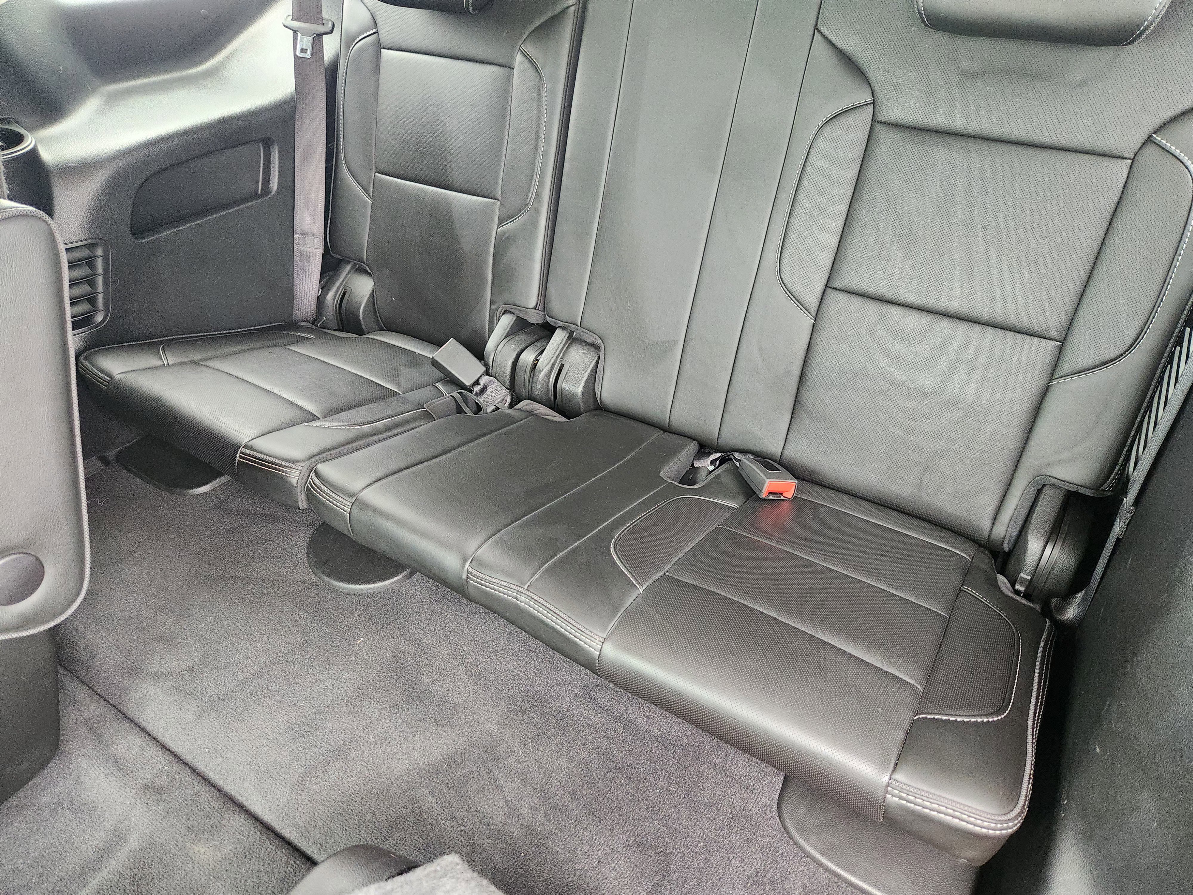 Used 2020 GMC Yukon Denali w/ Denali Ultimate Package AWD/4WD image 32