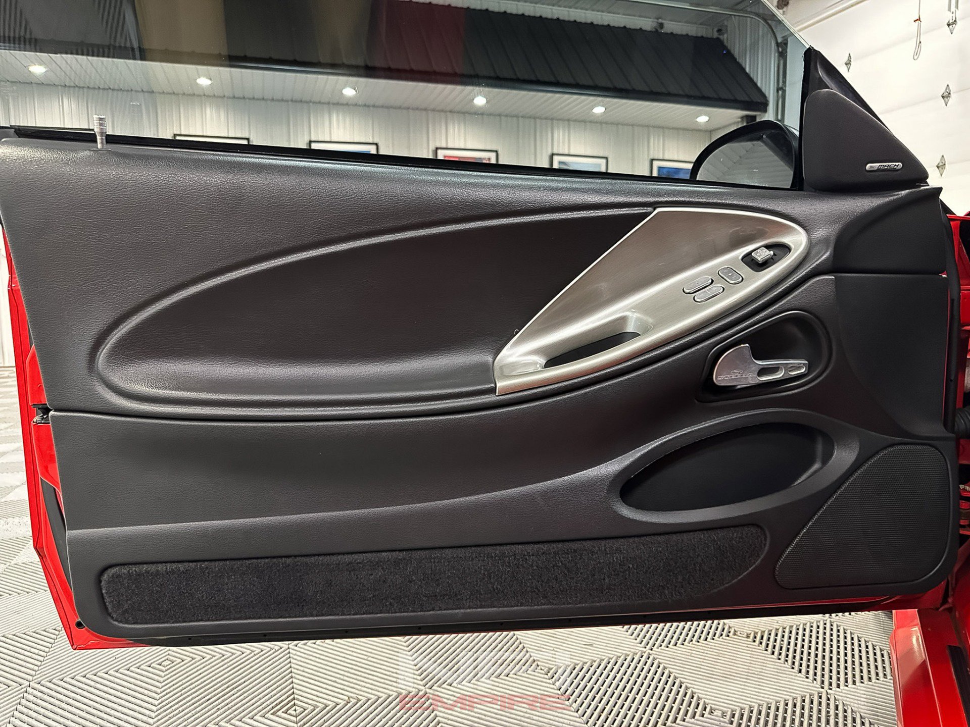 Used 2001 Ford Mustang Cobra image 32