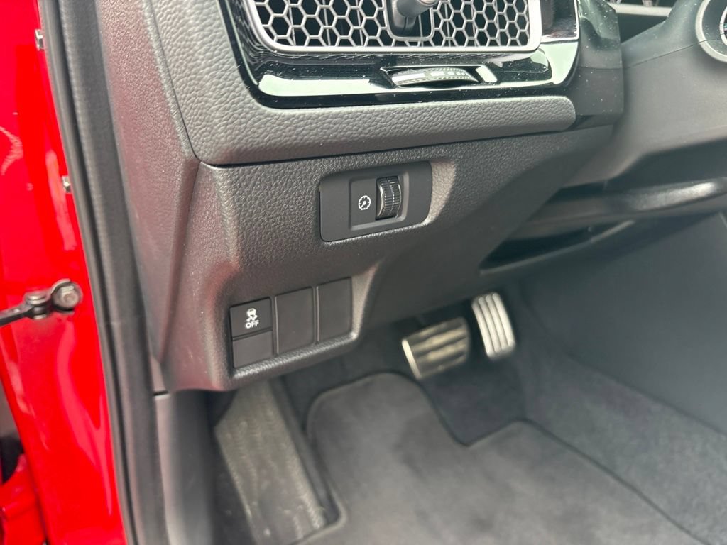 Used 2025 Honda Civic Sport image 19