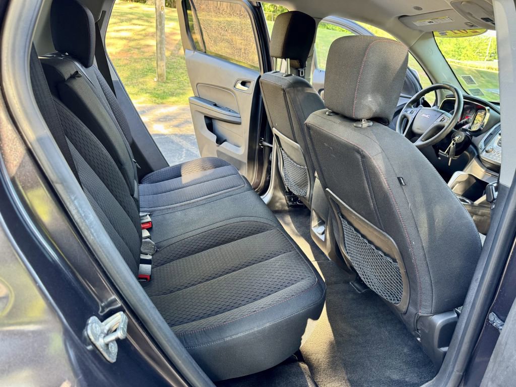 Used 2013 GMC Terrain SLE FWD image 7