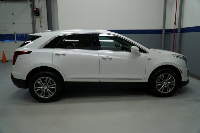 Certified 2022 Cadillac XT5 Premium Luxury image 11